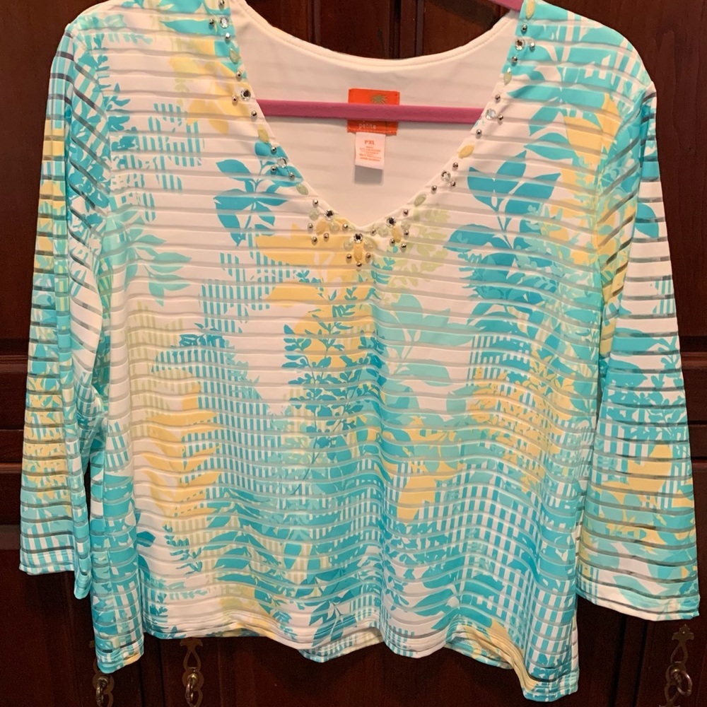 Hearts of Palm PXL Women’s Tropical Blouse